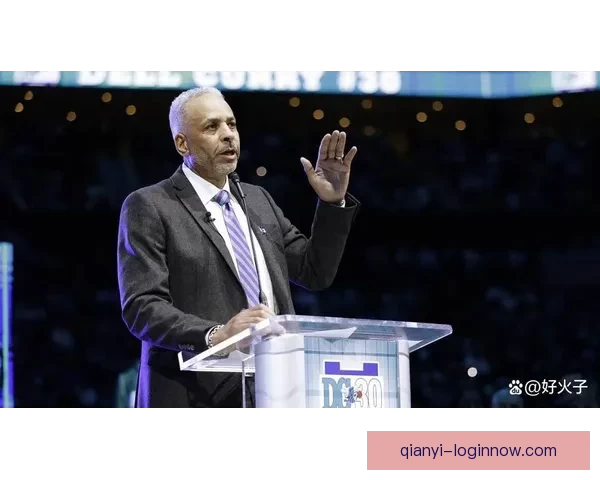 戴尔库里黄蜂30号球衣退役 塞斯发言祝贺父亲成就